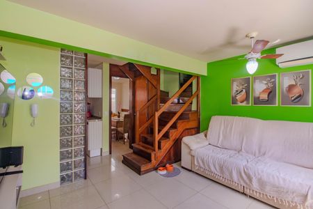 Sala de casa de condomínio à venda com 3 quartos, 93m² em Sarandi, Porto Alegre