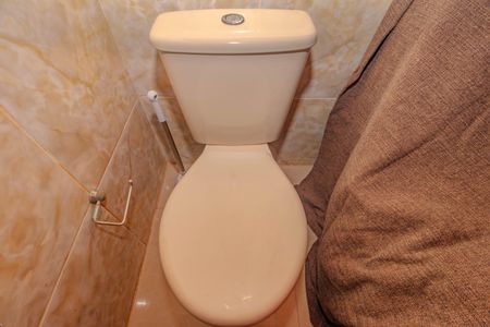 Casa de condomínio à venda com 93m², 3 quartos e 1 vaga Casa de condomínio à venda com 93m², 3 quartos e 1 vagaLavabo