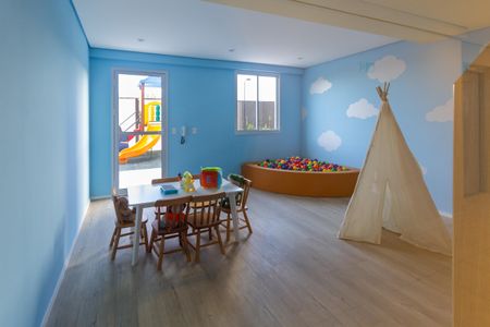 Apartamento à venda com 39m², 2 quartos e 1 vaga Apartamento à venda com 39m², 2 quartos e 1 vagaÁrea comum - Brinquedoteca