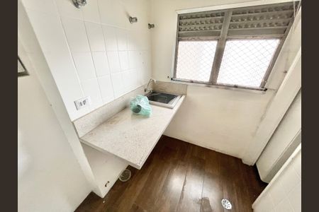 Apartamento para alugar com 78m², 3 quartos e 1 vagaÁrea de Serviço