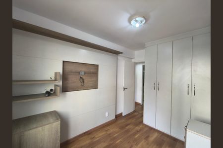 Apartamento à venda com 90m², 3 quartos e 1 vagaQuarto 2