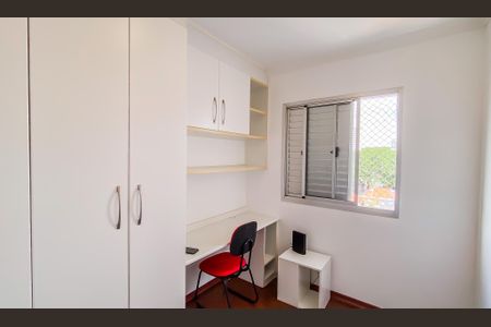 Quarto 2 de apartamento para alugar com 2 quartos, 52m² em Penha de França, São Paulo