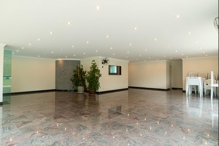 Apartamento à venda com 75m², 2 quartos e 2 vagas Apartamento à venda com 75m², 2 quartos e 2 vagasÁrea comum - Salão de festas