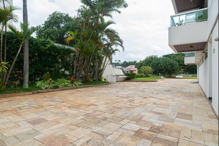 Apartamento à venda com 75m², 2 quartos e 2 vagas Apartamento à venda com 75m², 2 quartos e 2 vagasÁrea comum - Pátio