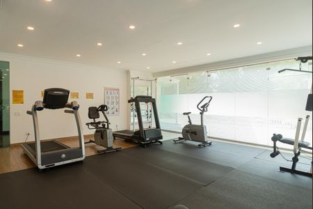 Apartamento à venda com 75m², 2 quartos e 2 vagas Apartamento à venda com 75m², 2 quartos e 2 vagasÁrea comum - Academia