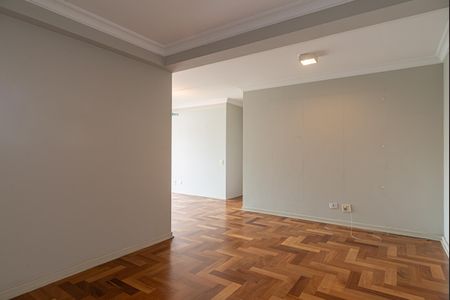 Apartamento à venda com 75m², 2 quartos e 2 vagas Apartamento à venda com 75m², 2 quartos e 2 vagasSala