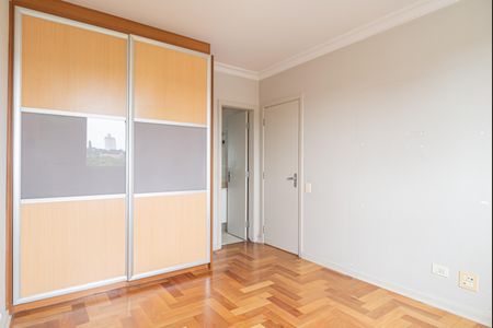 Apartamento à venda com 75m², 2 quartos e 2 vagas Apartamento à venda com 75m², 2 quartos e 2 vagasSuíte