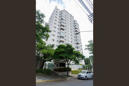 Apartamento à venda com 75m², 2 quartos e 2 vagas Apartamento à venda com 75m², 2 quartos e 2 vagasFachada