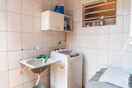 Casa à venda com 137m², 3 quartos e 2 vagasÁrea de Serviço