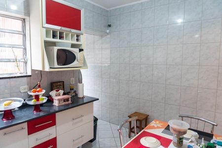 Casa à venda com 137m², 3 quartos e 2 vagasCozinha