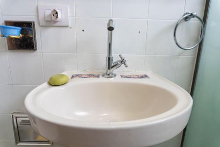 Casa à venda com 137m², 3 quartos e 2 vagasBanheiro Social