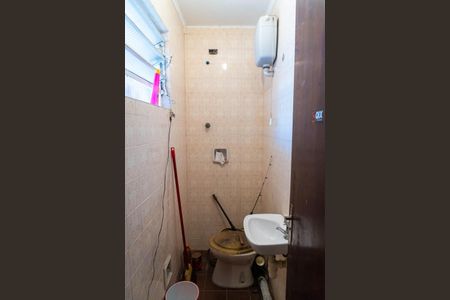 Casa à venda com 137m², 3 quartos e 2 vagasBanheiro de serviço