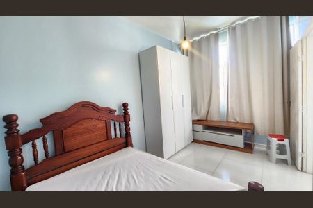 Quarto de apartamento para alugar com 1 quarto, 45m² em Dois de Julho, Salvador