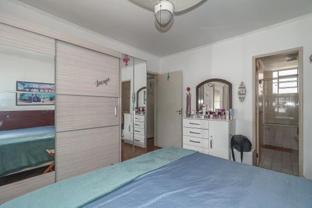 Quarto Suíte de apartamento à venda com 3 quartos, 100m² em Jardim Lindóia, Porto Alegre