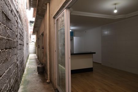 Casa para alugar com 125m², 2 quartos e 1 vagaCorredor