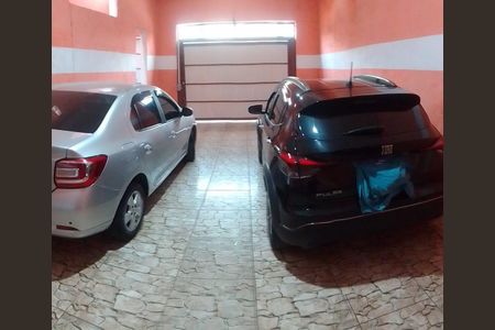 Casa à venda com 250m², 4 quartos e 6 vagasGaragem