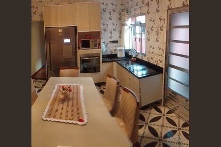 Casa à venda com 250m², 4 quartos e 6 vagasCozinha