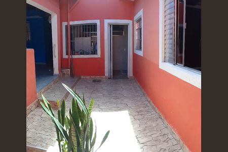 Casa à venda com 250m², 4 quartos e 6 vagasQuintal