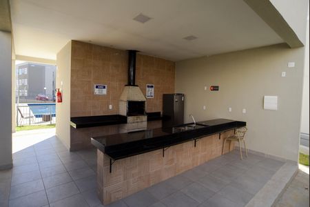 Apartamento para alugar com 40m², 2 quartos e sem vagaÁrea comum - Churrasqueira