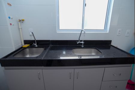 Apartamento para alugar com 40m², 2 quartos e sem vagaCozinha - Armários