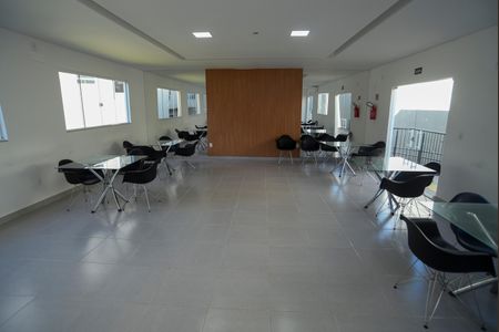 Apartamento para alugar com 40m², 2 quartos e sem vagaÁrea comum - Salão de festas