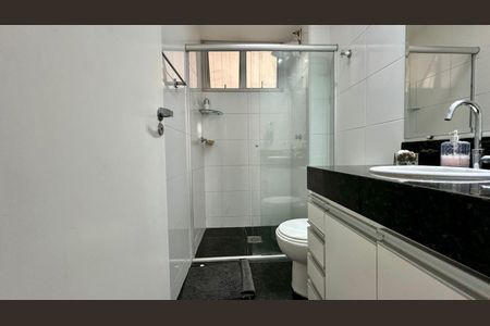 Apartamento à venda com 162m², 3 quartos e 2 vagas Apartamento à venda com 162m², 3 quartos e 2 vagasBanheiro