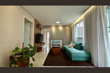 Sala  de apartamento à venda com 3 quartos, 162m² em Grajaú, Belo Horizonte