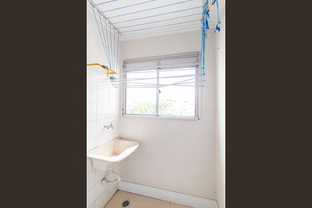 Apartamento à venda com 92m², 4 quartos e 1 vaga Apartamento à venda com 92m², 4 quartos e 1 vagaCozinha e área de serviço