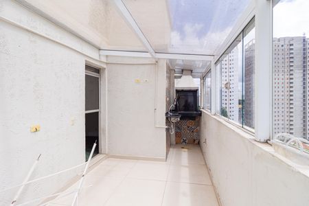 Apartamento à venda com 92m², 4 quartos e 1 vaga Apartamento à venda com 92m², 4 quartos e 1 vagaCobertura