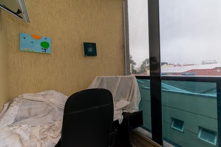 Casa de condomínio à venda com 103m², 3 quartos e 2 vagas Casa de condomínio à venda com 103m², 3 quartos e 2 vagasSuíte 1 - Varanda