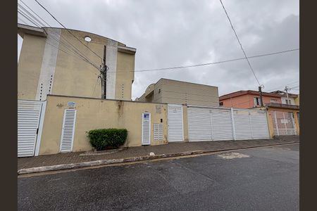 Casa de condomínio à venda com 103m², 3 quartos e 2 vagas Casa de condomínio à venda com 103m², 3 quartos e 2 vagasFachada