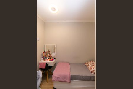 Casa de condomínio à venda com 103m², 3 quartos e 2 vagas Casa de condomínio à venda com 103m², 3 quartos e 2 vagas Quarto