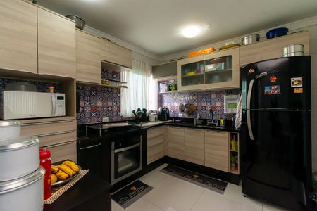 Casa de condomínio à venda com 103m², 3 quartos e 2 vagas Casa de condomínio à venda com 103m², 3 quartos e 2 vagasCozinha