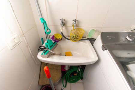 Casa de condomínio à venda com 103m², 3 quartos e 2 vagas Casa de condomínio à venda com 103m², 3 quartos e 2 vagasÁrea de Serviço