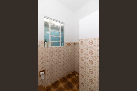 Casa para alugar com 55m², 2 quartos e sem vaga Casa para alugar com 55m², 2 quartos e sem vagaBanheiro