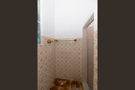 Casa para alugar com 55m², 2 quartos e sem vaga Casa para alugar com 55m², 2 quartos e sem vagaBanheiro