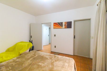 Casa à venda com 370m², 7 quartos e 4 vagasSuíte