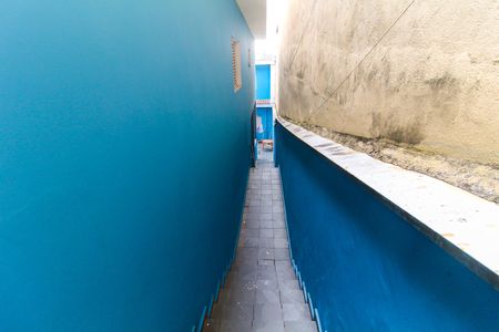 Casa à venda com 370m², 7 quartos e 4 vagasCorredor externo