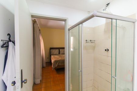 Casa à venda com 370m², 7 quartos e 4 vagasBanheiro da Suíte