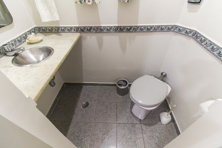 Casa à venda com 370m², 7 quartos e 4 vagasLavabo