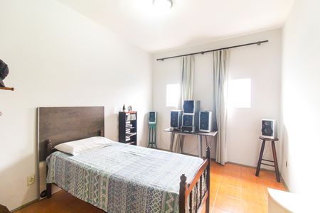 Casa à venda com 370m², 7 quartos e 4 vagasQuarto 3