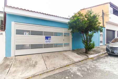 Casa à venda com 370m², 7 quartos e 4 vagasFachada + Placa
