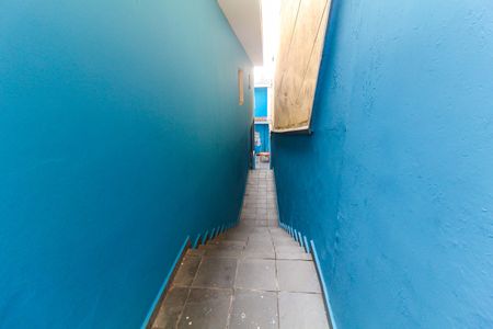 Casa à venda com 370m², 7 quartos e 4 vagasCorredor externo