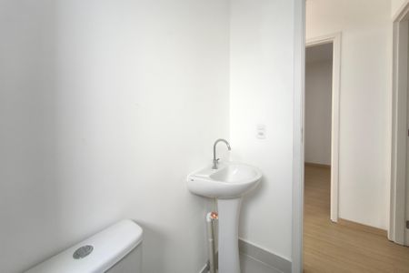 Apartamento para alugar com 57m², 2 quartos e 1 vaga Apartamento para alugar com 57m², 2 quartos e 1 vagaBanheiro