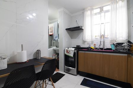 Apartamento à venda com 54m², 2 quartos e 1 vagaCozinha