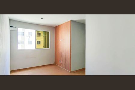 Apartamento para alugar com 40m², 2 quartos e 1 vagaSala