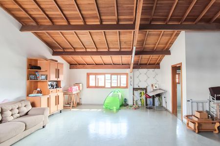 Casa à venda com 325m², 4 quartos e 3 vagasQuarto