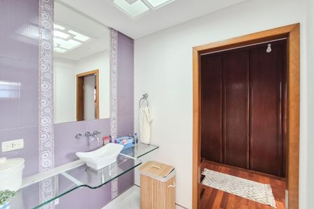 Casa à venda com 325m², 4 quartos e 3 vagasBanheiro da Suíte 3