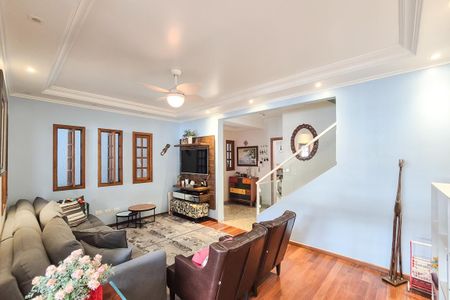 Casa à venda com 325m², 4 quartos e 3 vagasSala