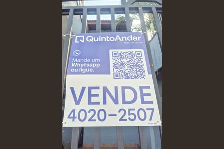 Casa à venda com 325m², 4 quartos e 3 vagasplaca WYNY-490 - 2VSP1700-490,